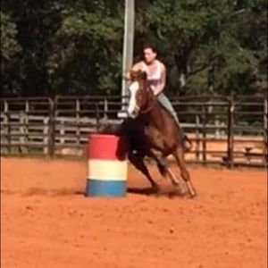 Meet your Posher, Paige